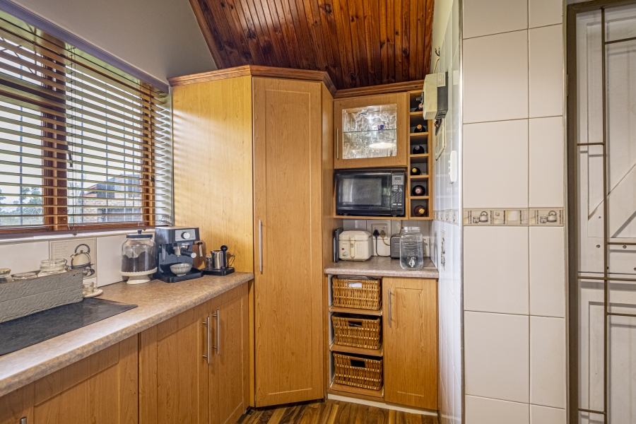 4 Bedroom Property for Sale in Greenbushes Eastern Cape